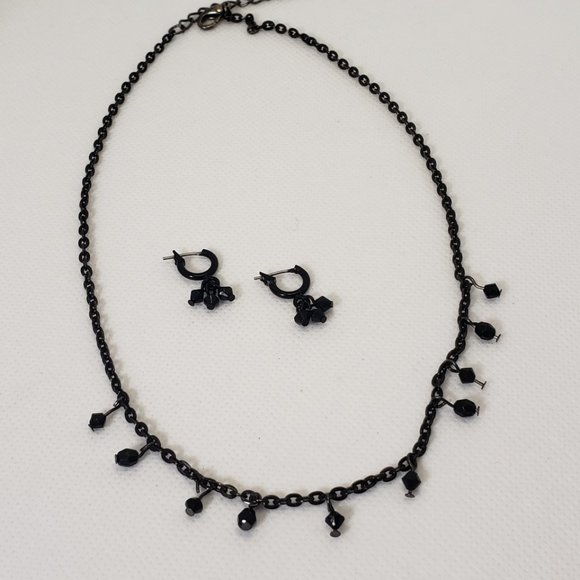 Black Dangling Beads Necklace and Earrings - Picture 1 of 5